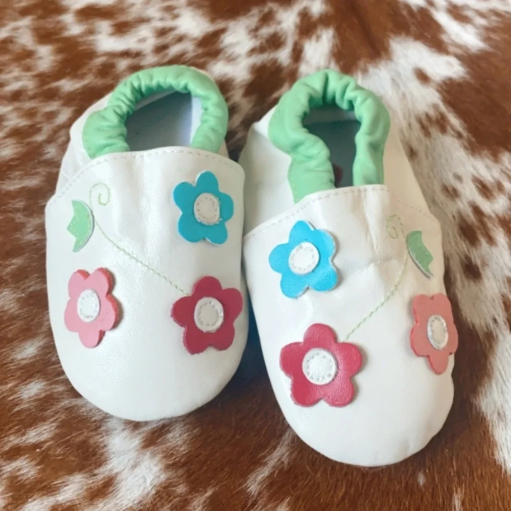 Hand Crafted kids white
